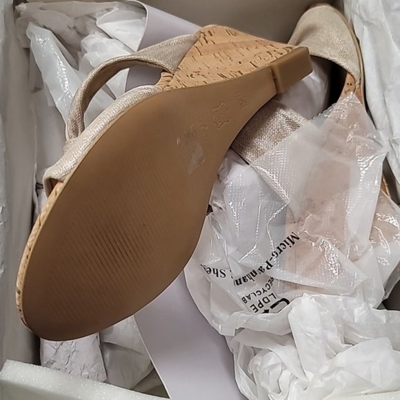 Donald J Pliner Pela Women's Knotted Wedge Slider - Picture 9 of 9